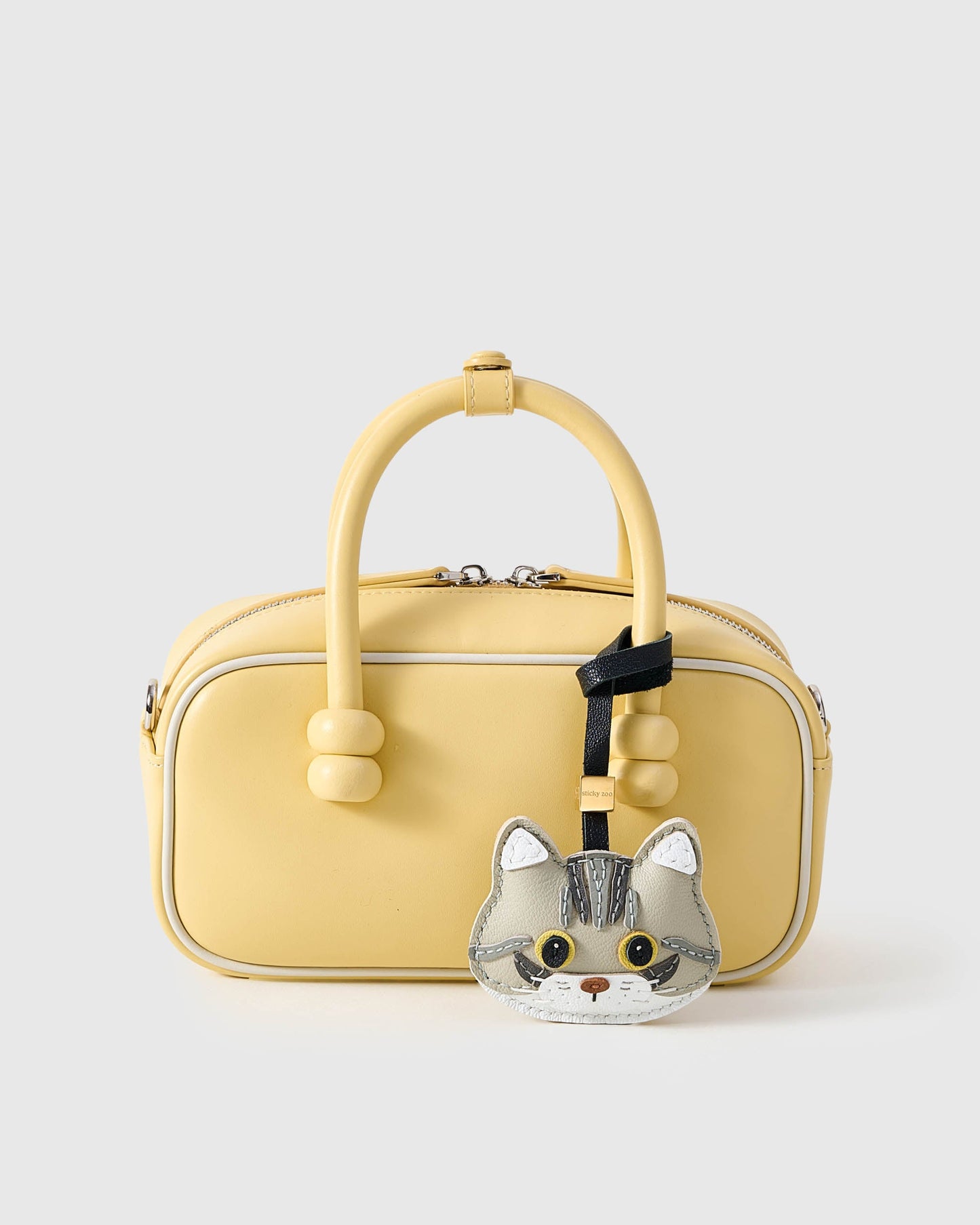 AMERICAN SHORTHAIR CAT CHARM – SILVER TABBY EDITION